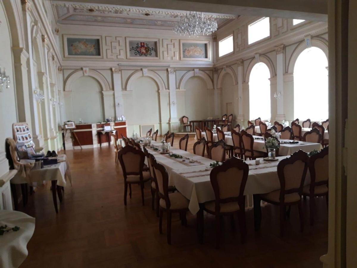 Hotel Memorial Терезин Экстерьер фото